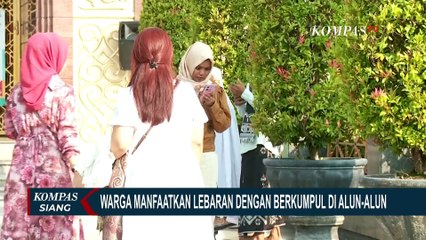 Warga Cirebon Manfaatkan Lebaran dengan Kumpul di Alun-Alun Kota