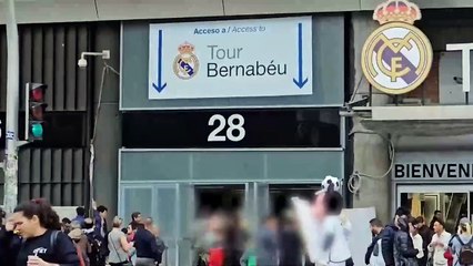 Un youtuber afirma haber pasado la noche en los baños del Bernabéu para ver el Madrid-City sin entrada