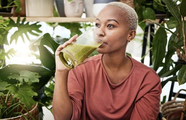 Cette boisson calmerait les envies de sucre selon Jimmy Mohamed