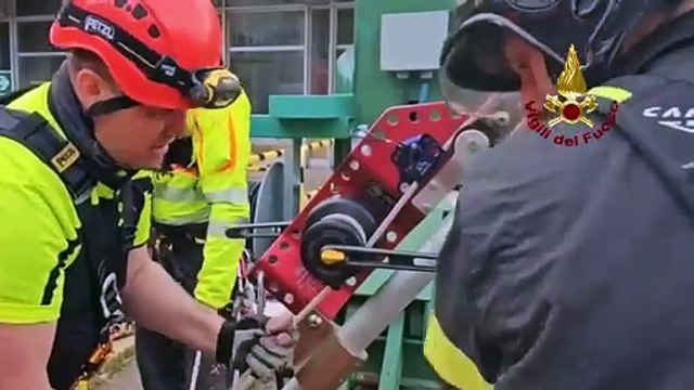 Strage di Suviana, i Vigili del Fuoco nella ricerca disperata dei 4 dispersi