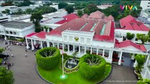 Tangis Haru Warga Usai Ikut Open House di Istana Negara