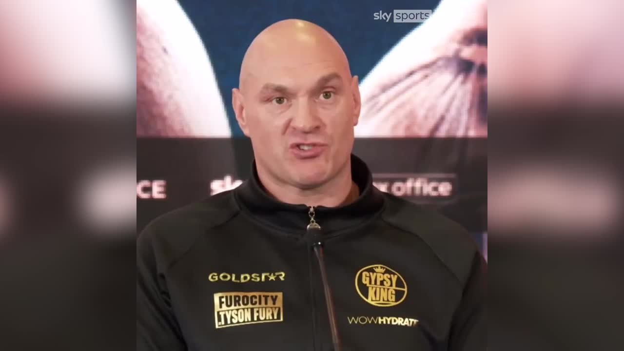 Tyson Fury could beat Oleksandr Usyk after “15 pints of Peroni and 25 stone”