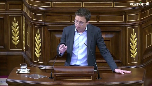 Errejón afea a Sánchez el gasto del Gobierno en Defensa