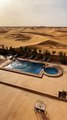 Un hôtel avec piscine en plein désert au Maroc