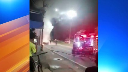 Carro explode em Guarapari