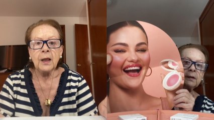 Abue GRWM recibe regalo de parte de la marca de Selena Gomez