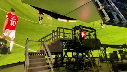 Ryan Reynolds watches Wrexham win on giant green screen while shooting new Hollywood film