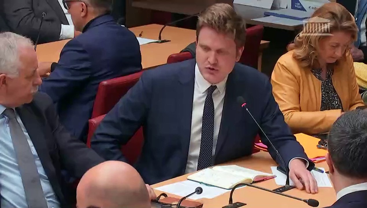 Commission des affaires économiques : M. Lauren...