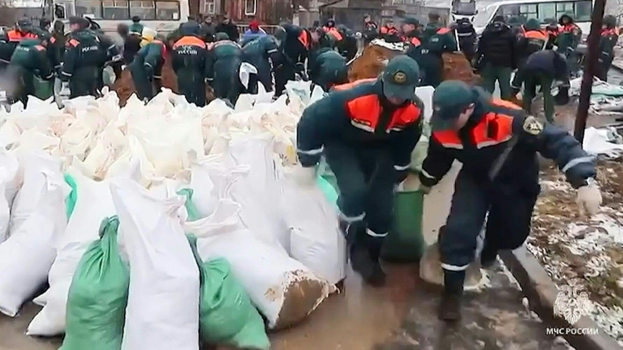 Hochwasser in Russland und Kasachstan steigt weiter an
