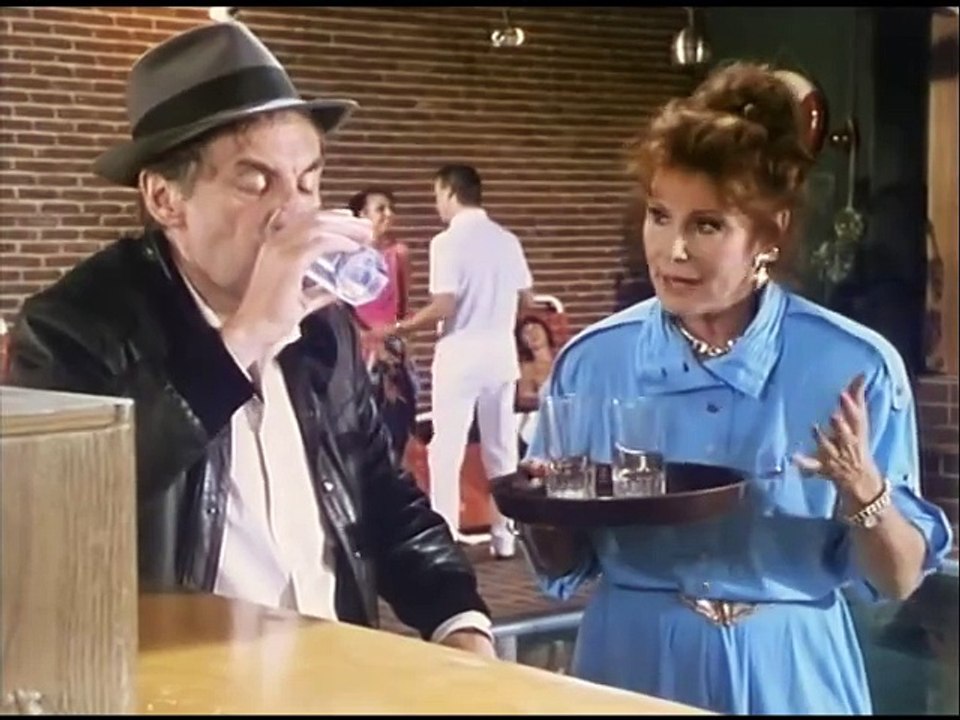 Drei Damen vom Grill - Ganze Serie - Staffel 8/Folge 9  'Letzter Schliff'  - 1989 für La Paloma