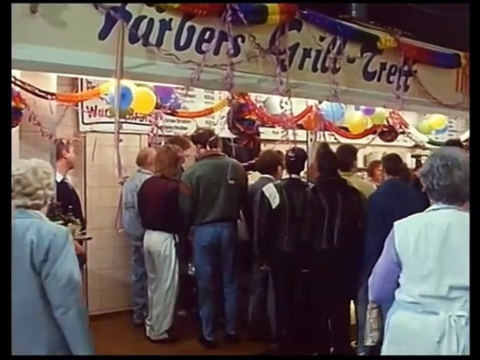 Drei Damen vom Grill - Ganze Serie - Staffel 9/Folge 3  'Ein uhriger Samstag'  - 1990