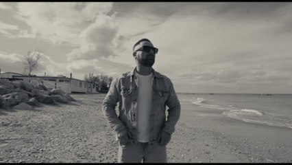 In anteprima il video "Voragine" del cantautore Dèlè