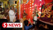 Hundreds gathered at temple to usher in Telugu New Year