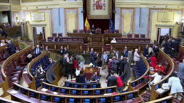 El barómetro del CIS de abril mantiene al PP en cabeza, aunque el PSOE se recupera