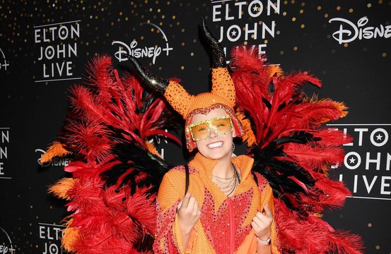 JoJo Siwa can't believe she and her then-girlfriend were living like a married couple at 17 and 16