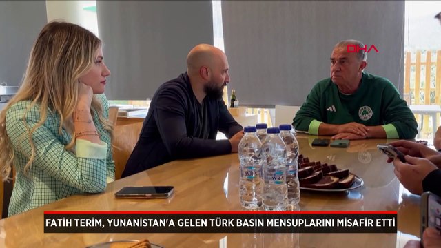 Fatih Terim, Olympiakos-Fenerbahçe maçını takip etmek için Yunanistan'a gelen Türk basın mensuplarını misafir etti.
