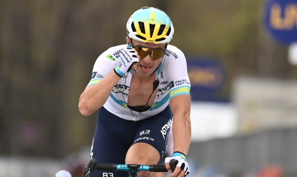 Cyclisme - Tour des Abruzzes 2024 - Alexey Lutsenko s'offre la 3e étape et le maillot de leader... l'armada UAE Team Emirates battue à Prati di Tivo !