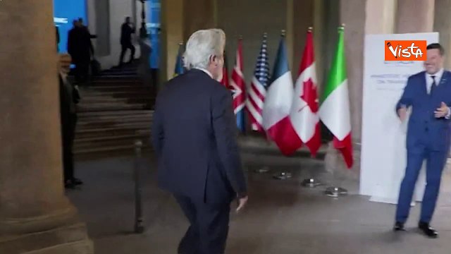 G7, scambio di battute tra Salvini e l'omologo canadese: Ha comprato un'Alfa Romeo