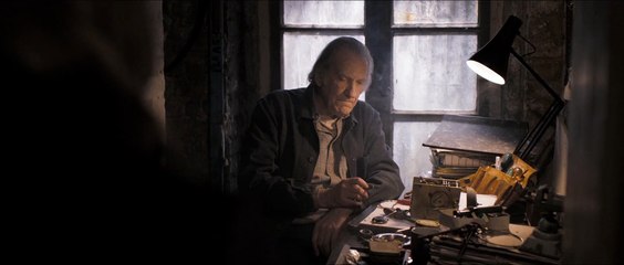 A Thousand Kisses Deep (2011) – Gripping Sci-Fi Thriller with a Mysterious Past 🖤