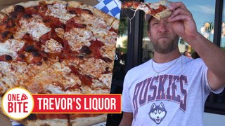 Barstool Pizza Review - Trevor's Liquor (Phoenix, AZ)