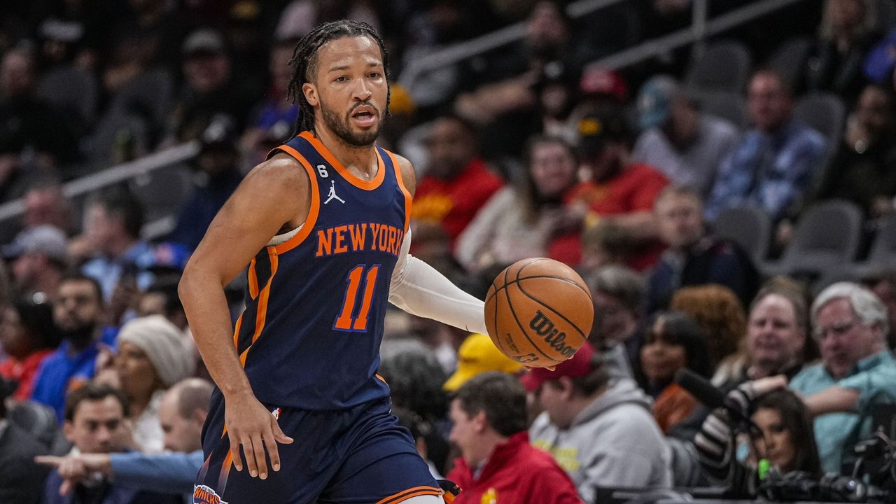 New York Knicks vs. Boston Celtics: Celtics as Underdogs at Home