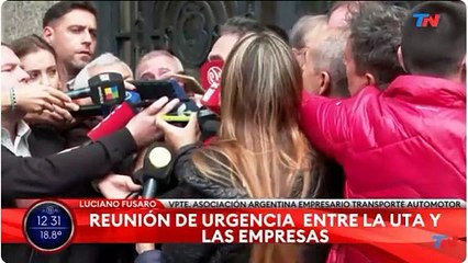 Fusaro sobre el paro de colectivos