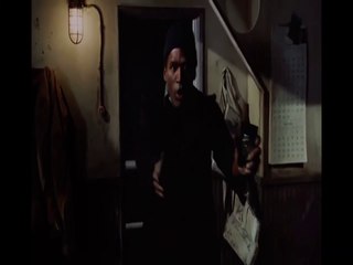 O.J. Simpson in una scena de “La pallottola spuntata”