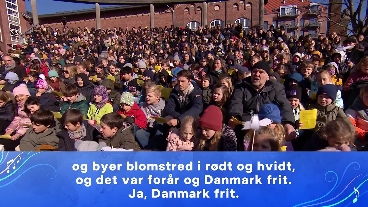 Se den rørende video: Danmarks skolebørn synger for fred i Ukraine | SANG FOR FRED |2022| DR