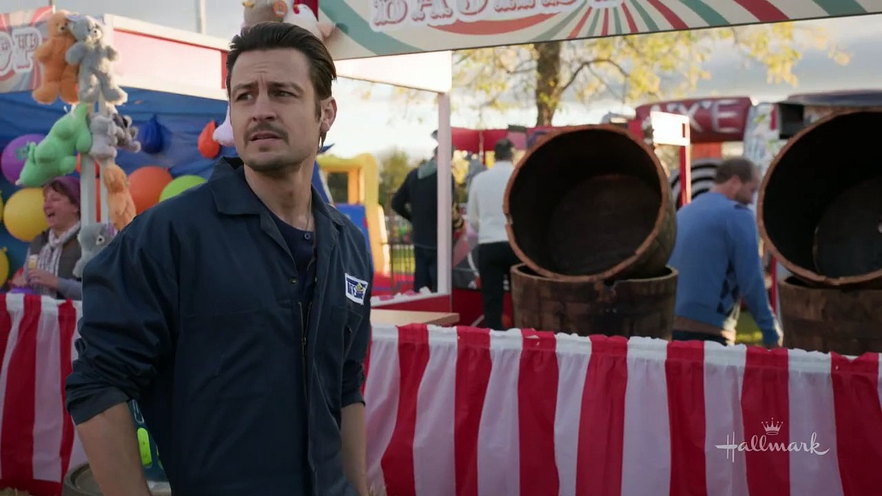 Shifting Gears Bande-annonce (EN)