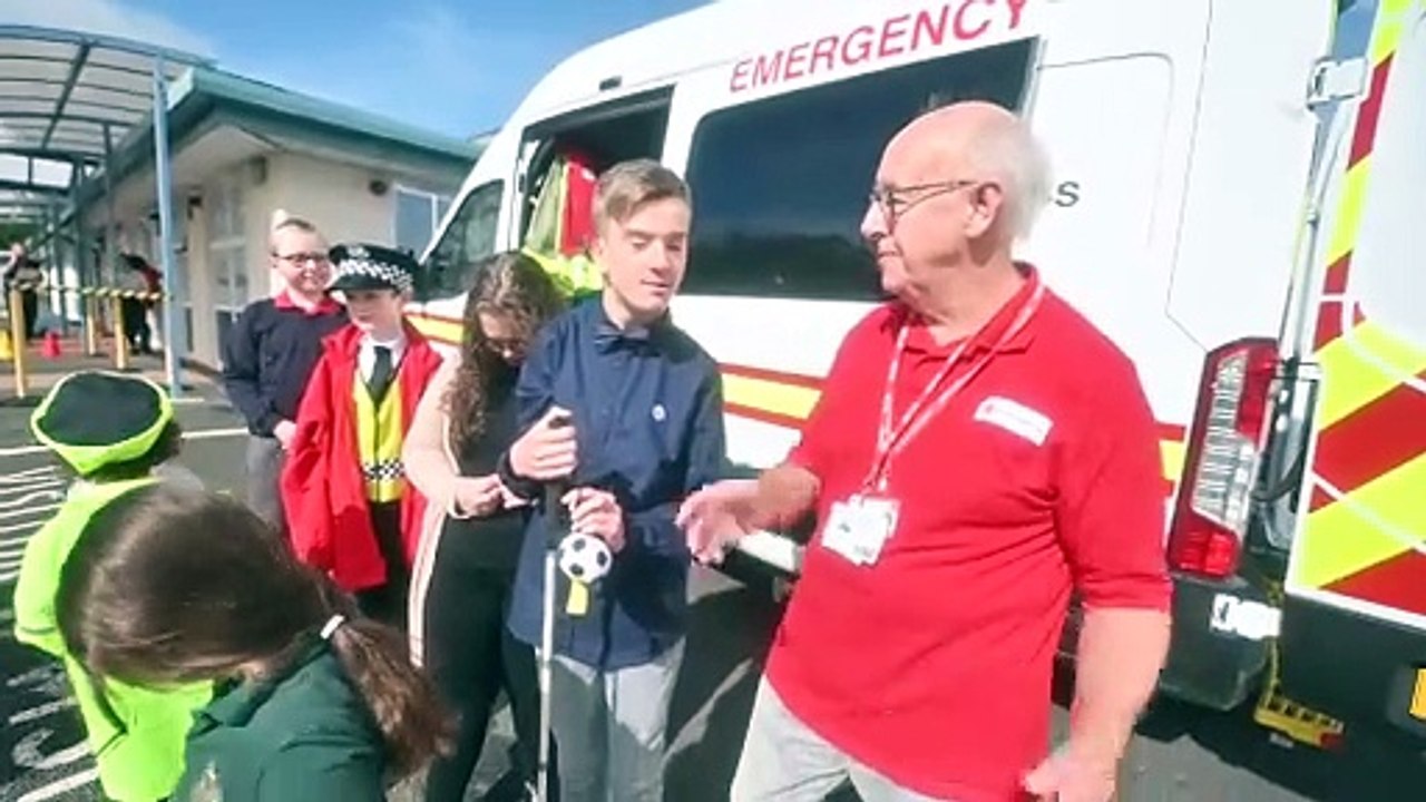 The Brier School in Kingswinford was visited by Heroes.