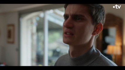 Un Si Grand Soleil : Il va peut-être perdre son père...