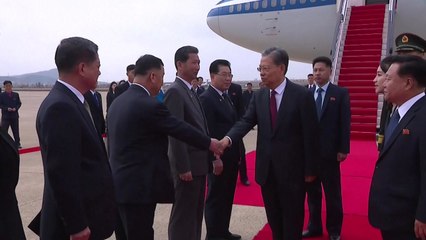 중국 '서열 3위' 자오러지, 방북...최룡해, 공항서 영접 / YTN