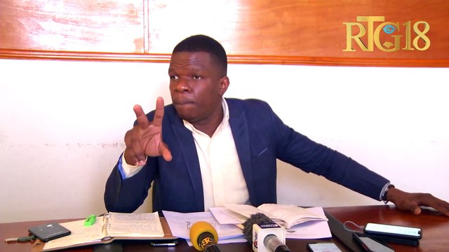 Kolektif avoka kap defann dwa moun, kalifye enkonstitisyonèl pwopozisyon konsèy prezidansyèl 7 manm