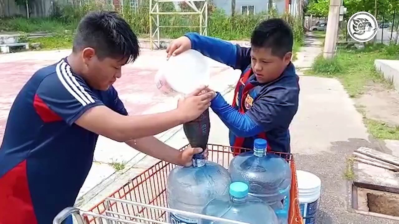 Llenan tinas y tinacos en Coatzacoalcos para evitar sufrir por agua; hacen frente al estiaje