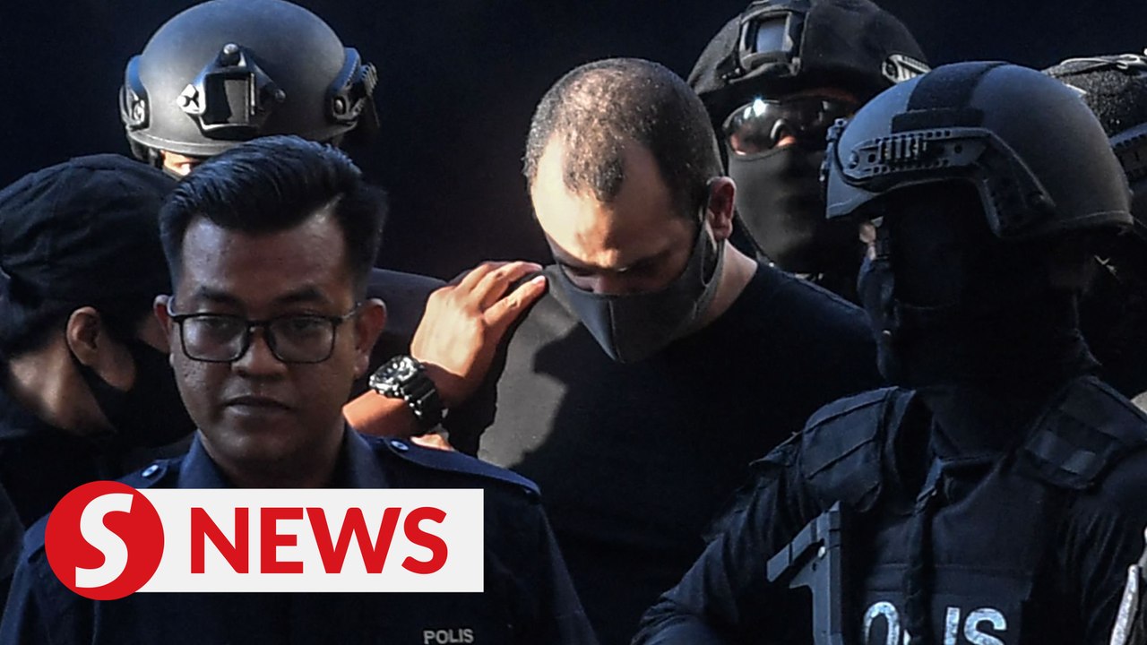 Israeli 'spy' claims trial to charges of possessing, trafficking firearms