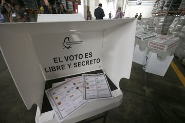 Presentan material electoral para la elección del 2 de junio en la CDMX