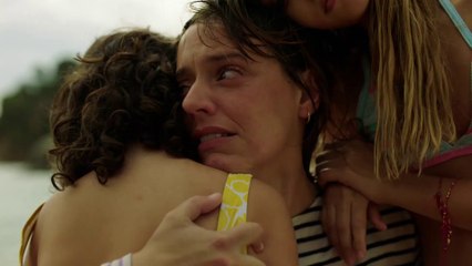 Casa en flames - Teaser tráiler oficial