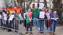 Palestinos corean a Sánchez en Oslo