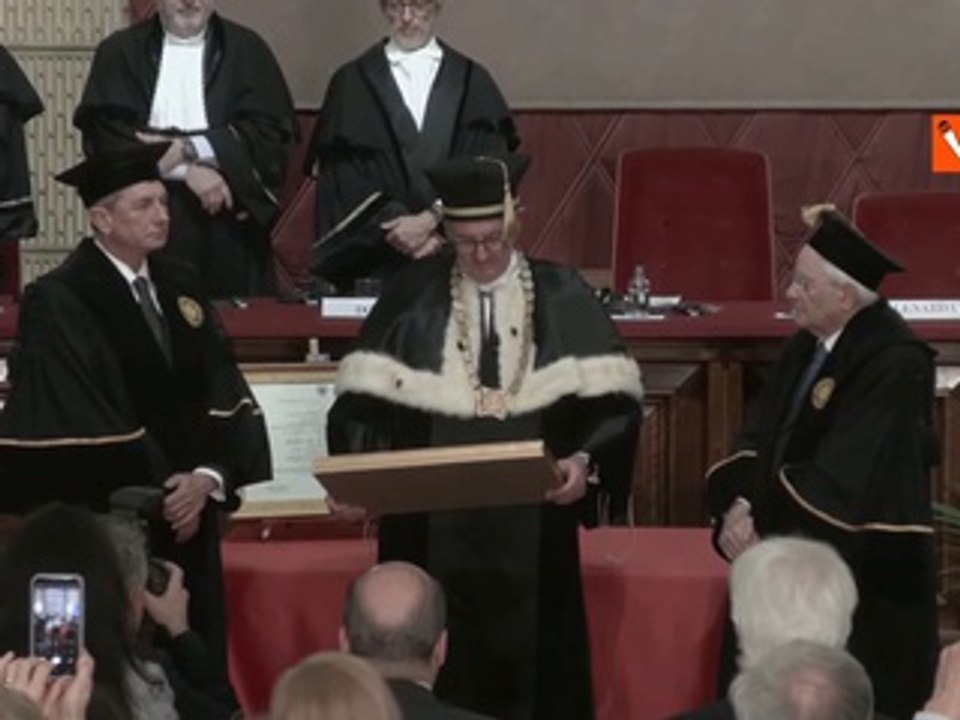 Mattarella riceve la laurea honoris causa a Trieste