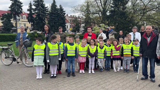 Międzynarodowy Dzień Pamięci Ofiar Zbrodni Katyńskiej 2024 we Włocławku