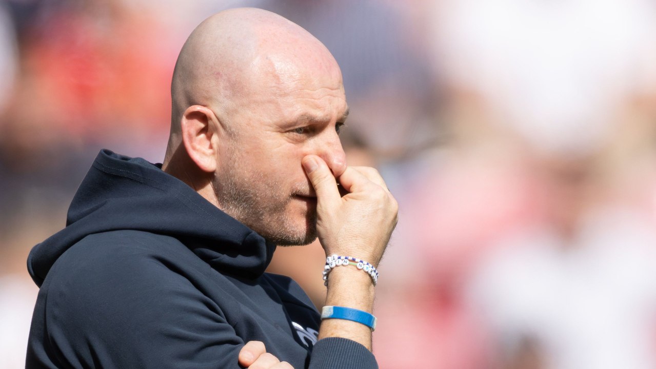 Abstieg scheint besiegelt - Lieberknecht: 'Wie trittst du der Mannschaft gegenüber?'