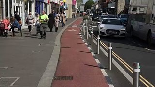 Infamous 'optical illusion' cycle lane near Bristol which injured hundreds 'fixed overnight'