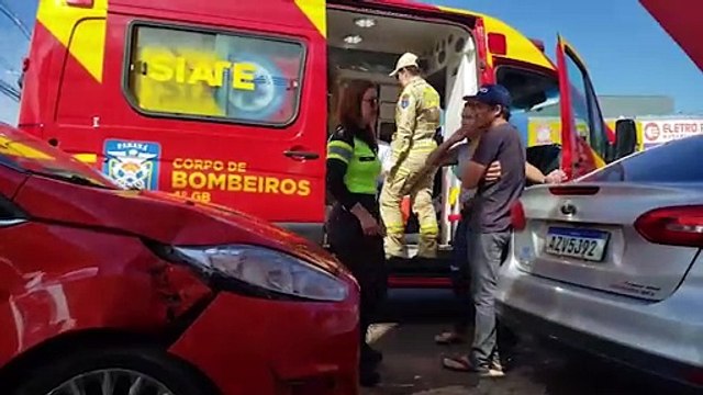 Mais um acidente é registrado na Avenida Brasil proximidades do Terminal Oeste