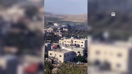 Yahudi yerleşimciler, Filistin'in Muğir beldesine saldırdı