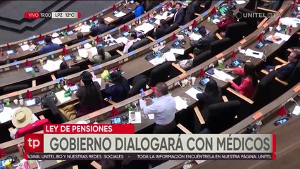 Diputados convocan al sector médico a reunión “discutir” la ley 035 que es rechazada por la “jubilación forzosa”