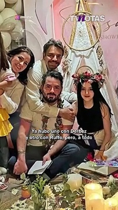 ¿Boda en puerta?