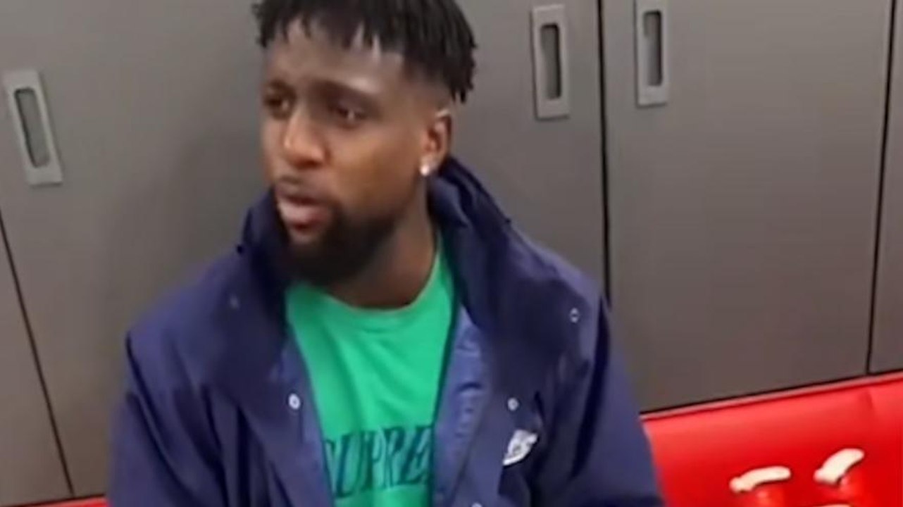 Origi, lo sfottò di Ola Aina: "Sembri un tranviere"