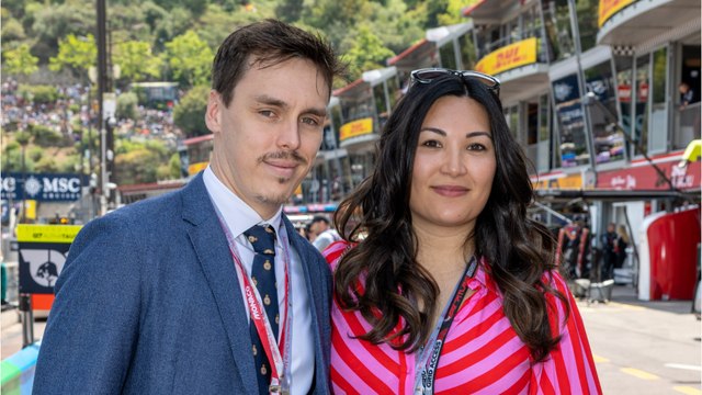 GALA VIDEO - PHOTO - Louis et Marie Ducruet posent en famille : cet adorable cliché qui nous attendrit