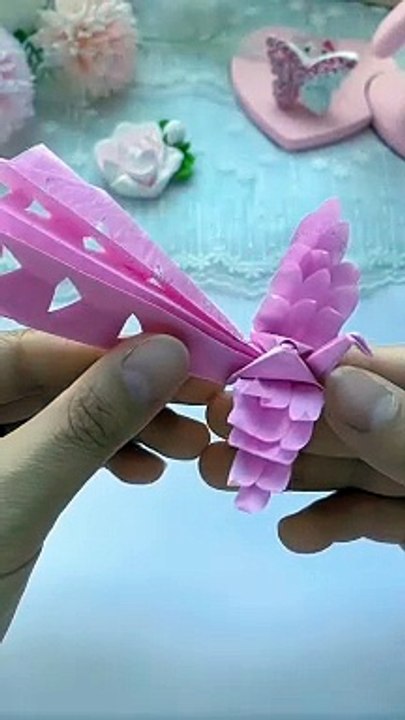 Origami makes birds curious