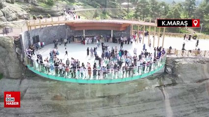 Kahramanmaraş'taki cam seyir terası tatilcilerin uğrak noktası